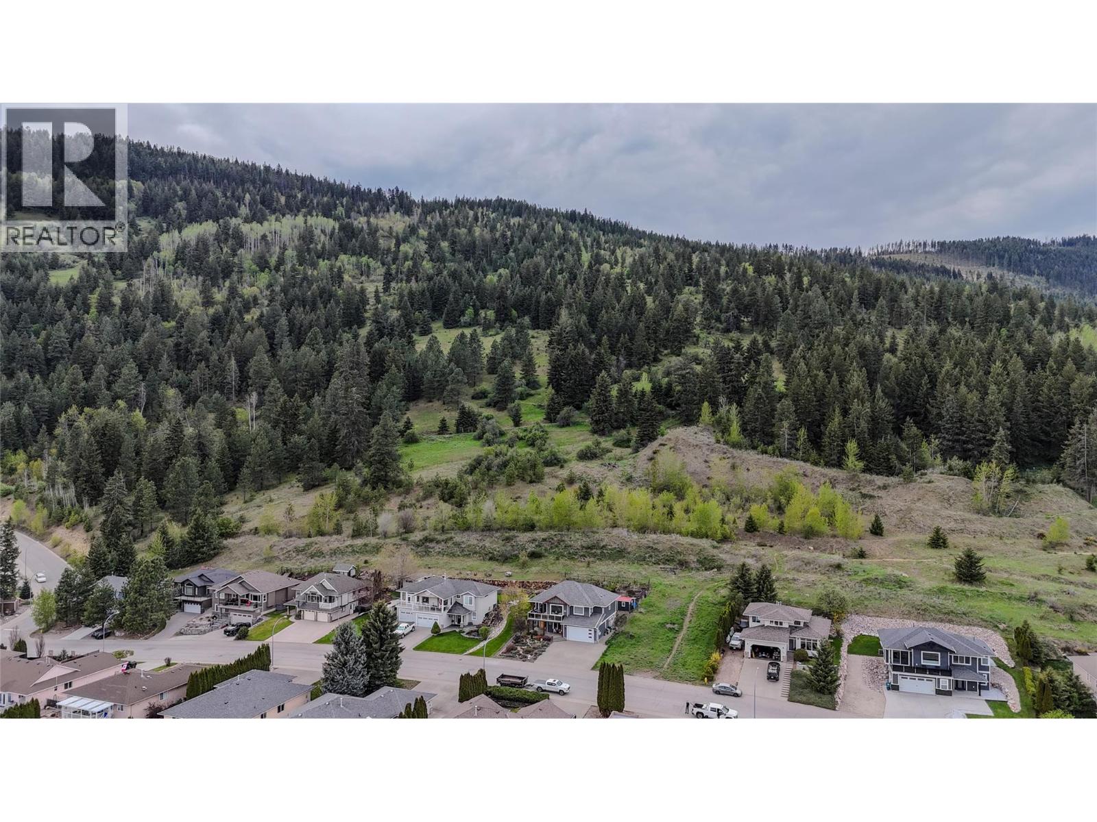 2000 Mountain View Avenue - 4