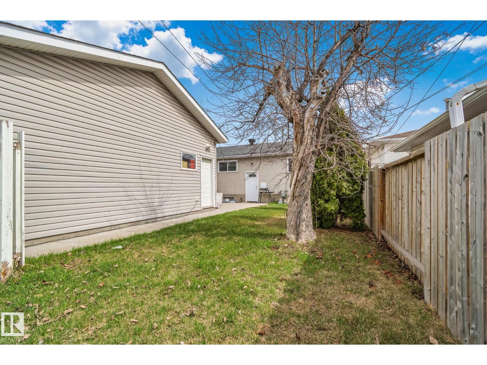 13516 104A ST NW - 18