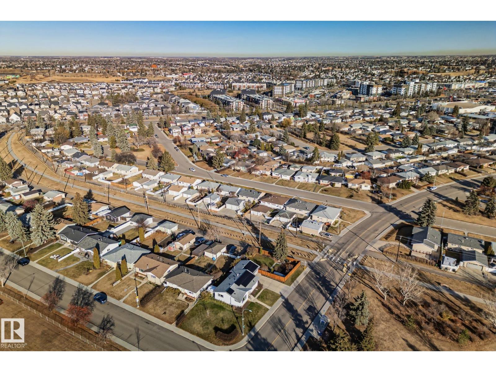 13516 104A ST NW - 25