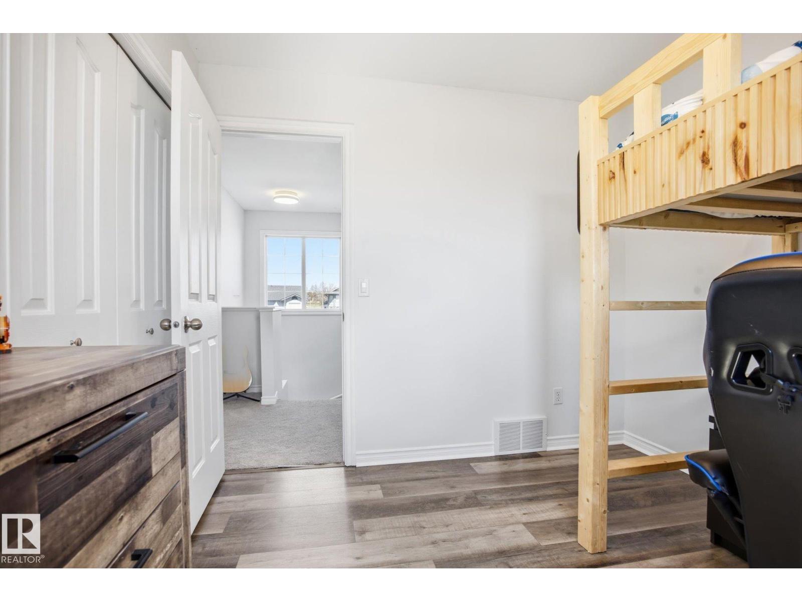 4947 149 AV NW - 24
