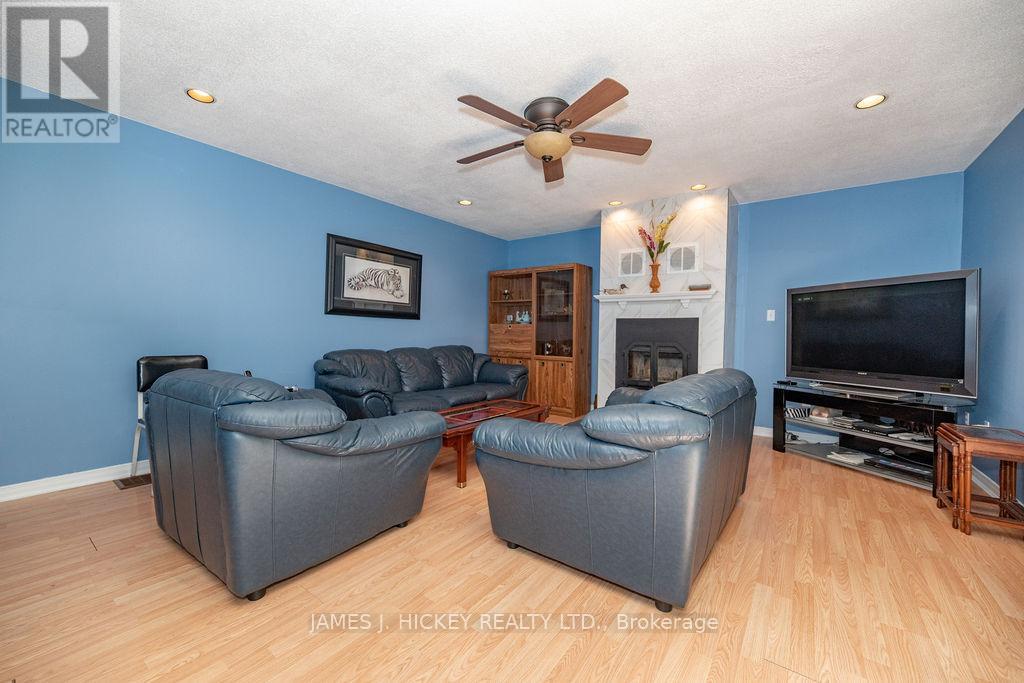 224 THOMAS STREET - 15