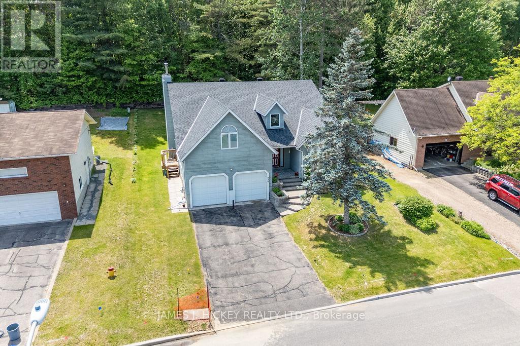 224 THOMAS STREET - 45