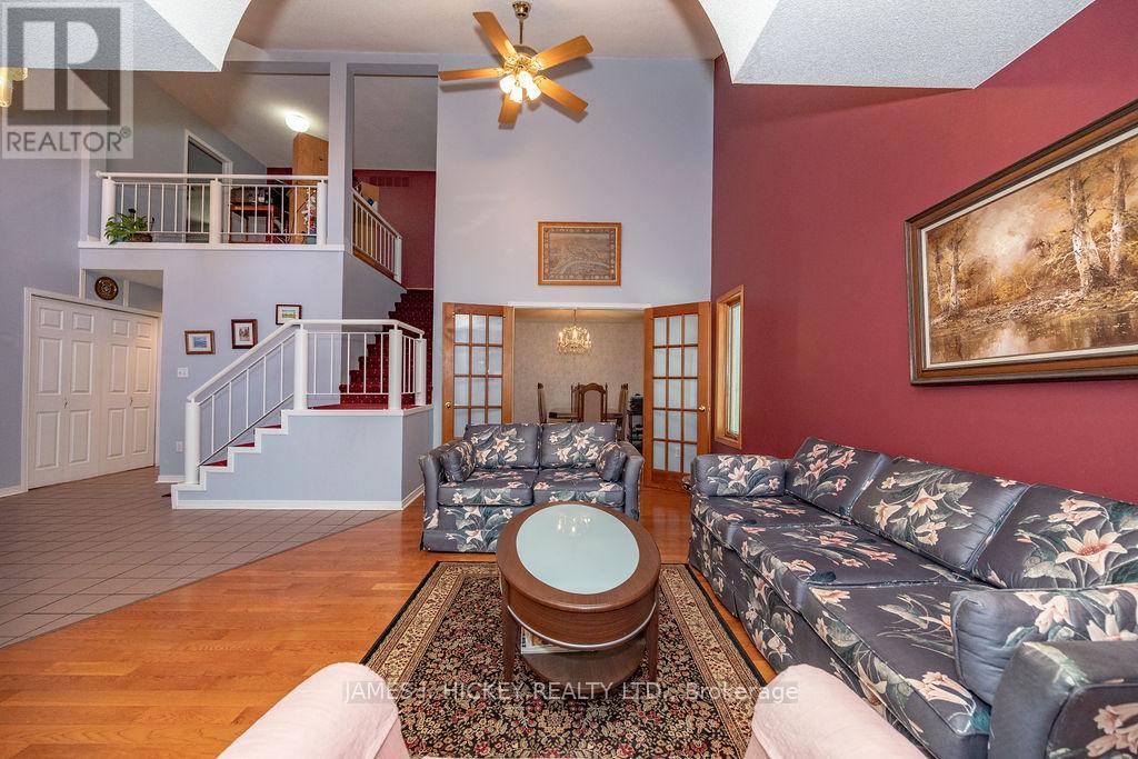 224 THOMAS STREET - 6