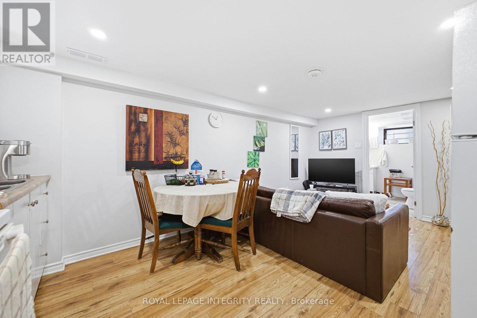 1 Bed, 1 Bath Multi-Family for Rent in Ottawa – B – 172 COBOURG STREET, Ottawa – MLS# X13097530 - Image 14