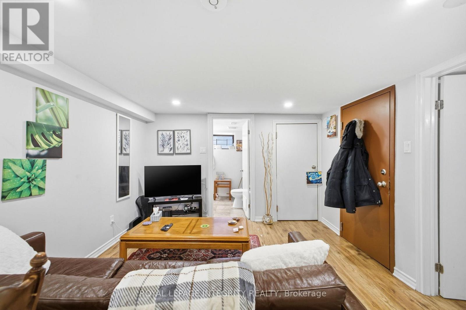 1 Bed, 1 Bath Multi-Family for Rent in Ottawa – B – 172 COBOURG STREET, Ottawa – MLS# X13097530 - Image 15