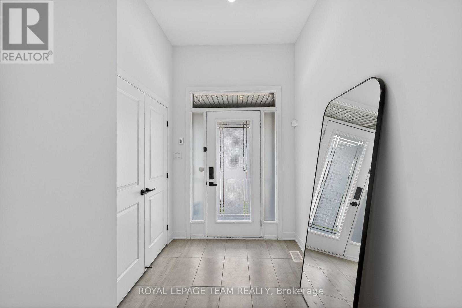 528 CORRETTO PLACE - 2