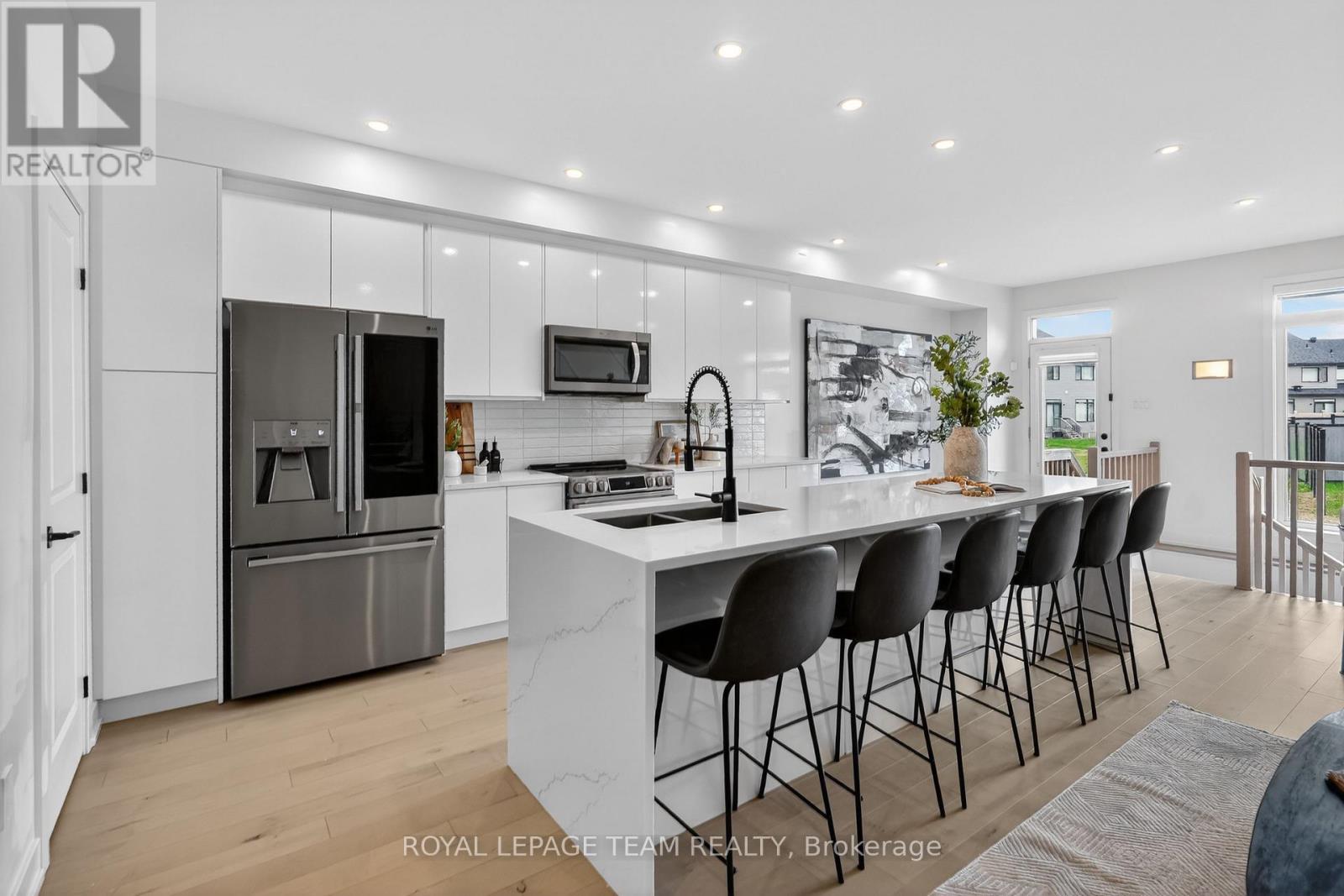 528 CORRETTO PLACE - 3