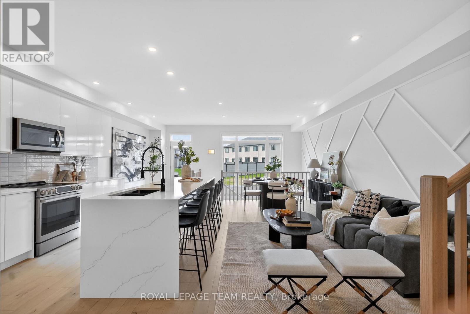 528 CORRETTO PLACE - 9