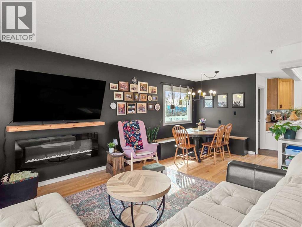 10833 99 Avenue - 5