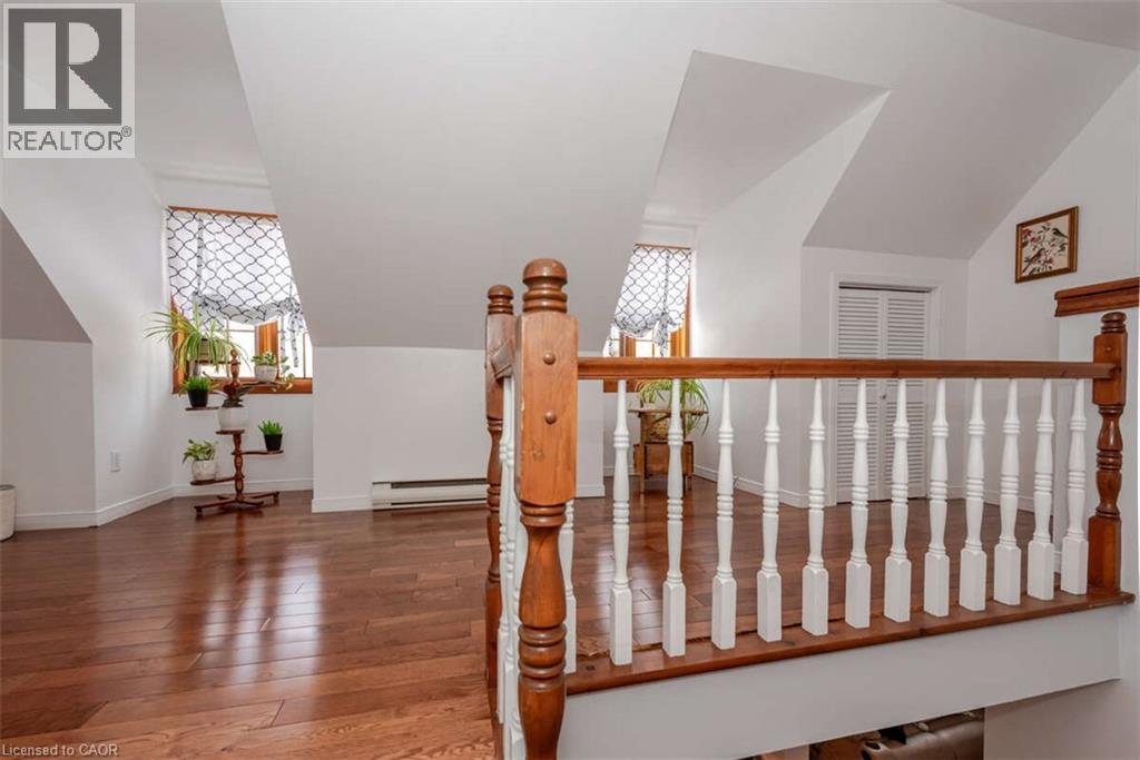 704 PATTEE Road - 35