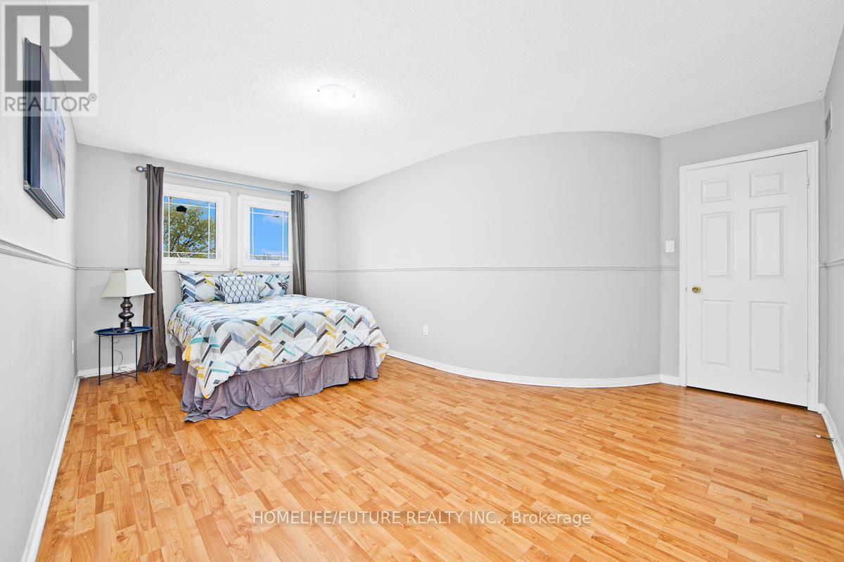 37 TARSUS CRESCENT - 14