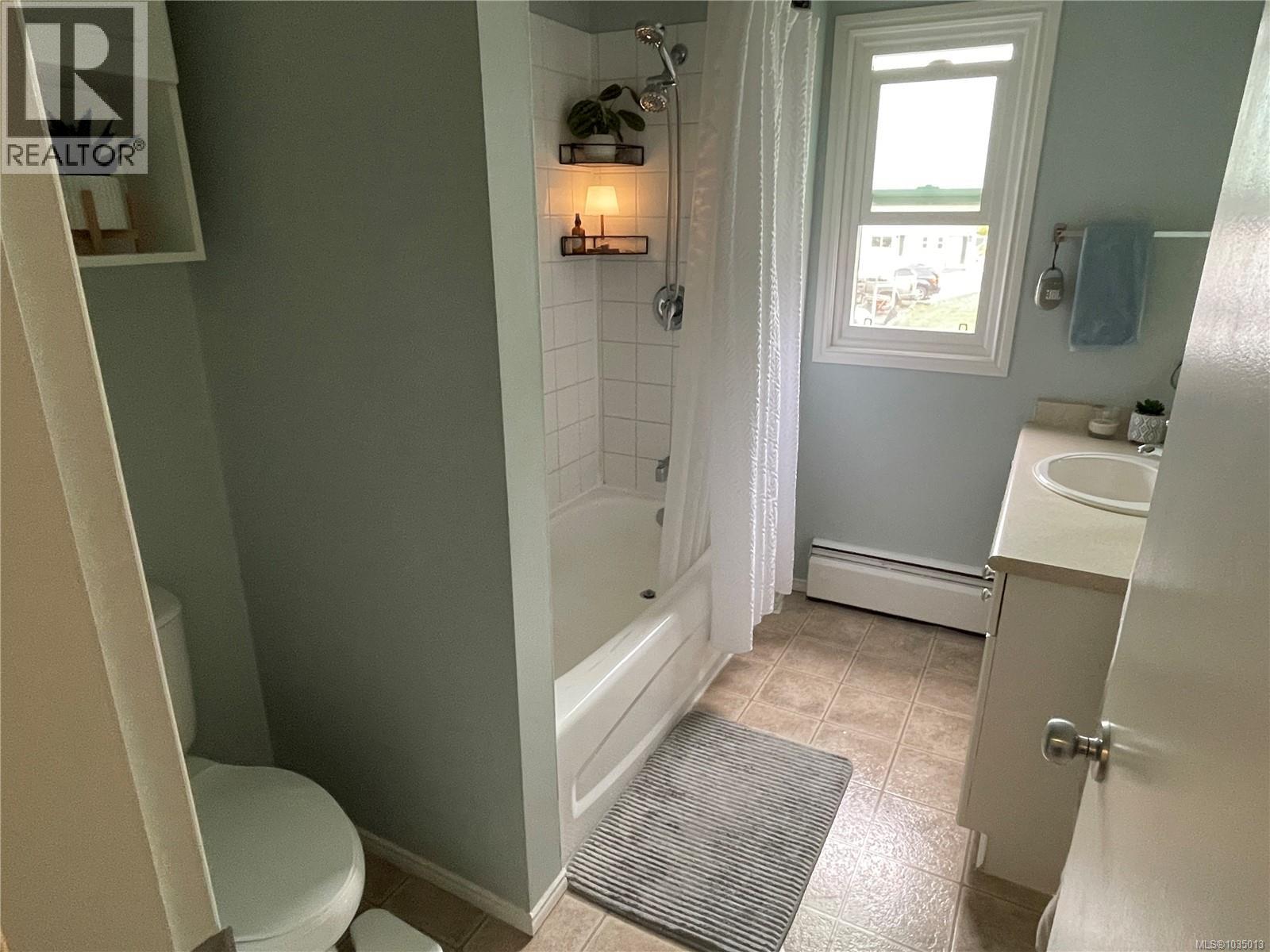 #58 4110 Kendall Ave - 15