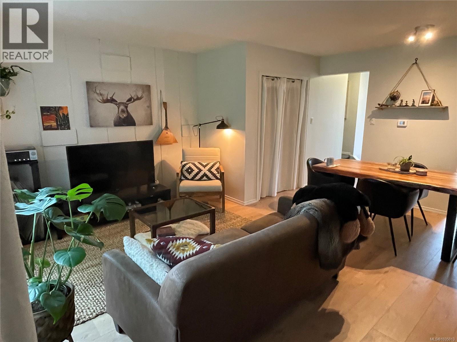 #58 4110 Kendall Ave - Image 2