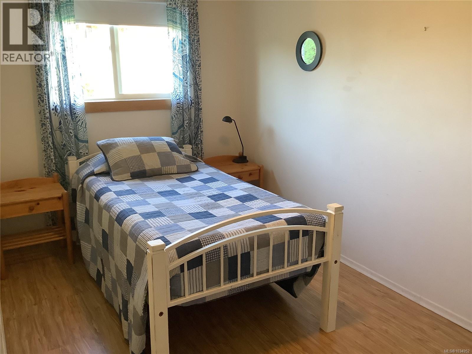 115 Rupert Ave - 16