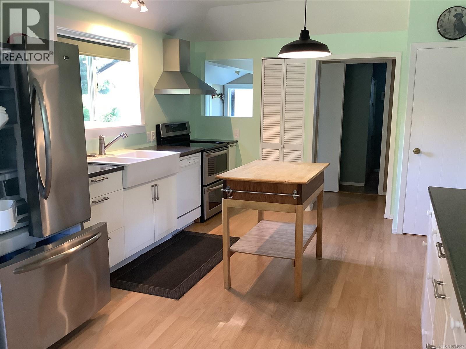 115 Rupert Ave - 7