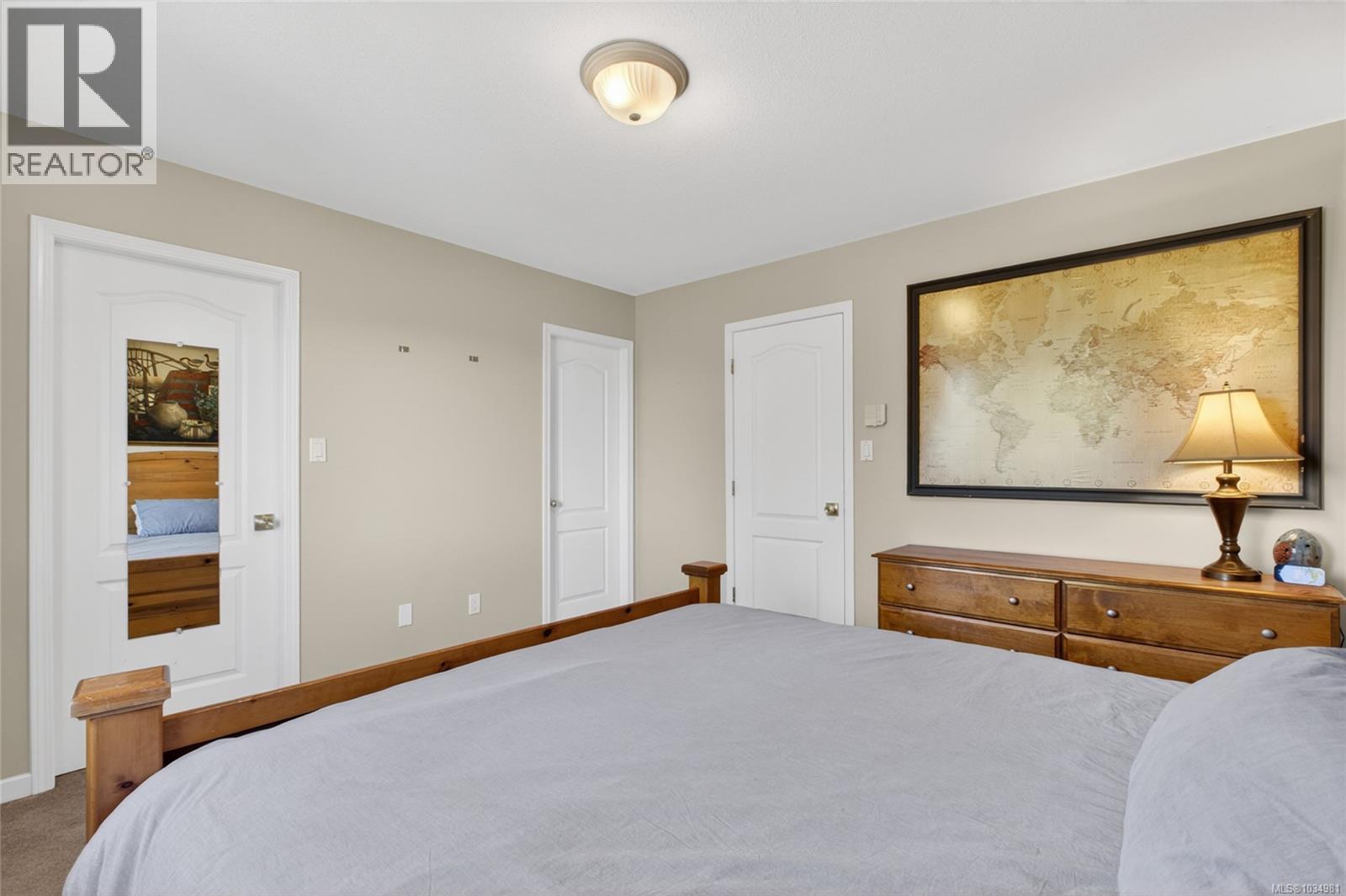 684 Hudson Rd - 30