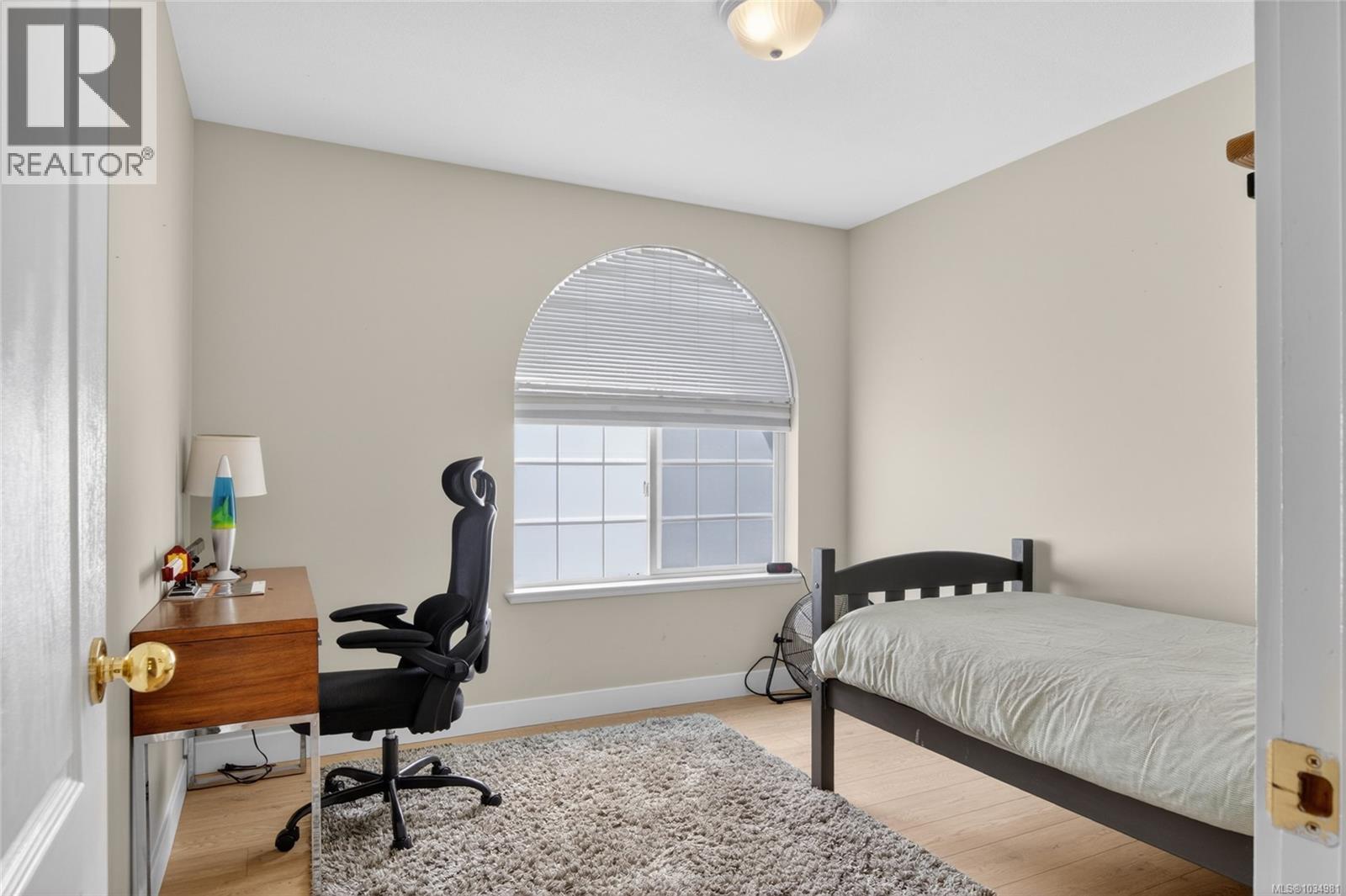 684 Hudson Rd - 34
