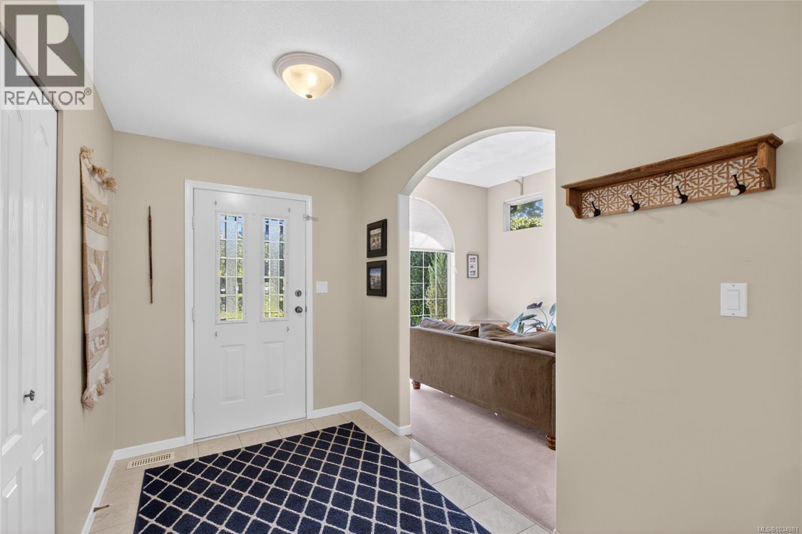 684 Hudson Rd - 8