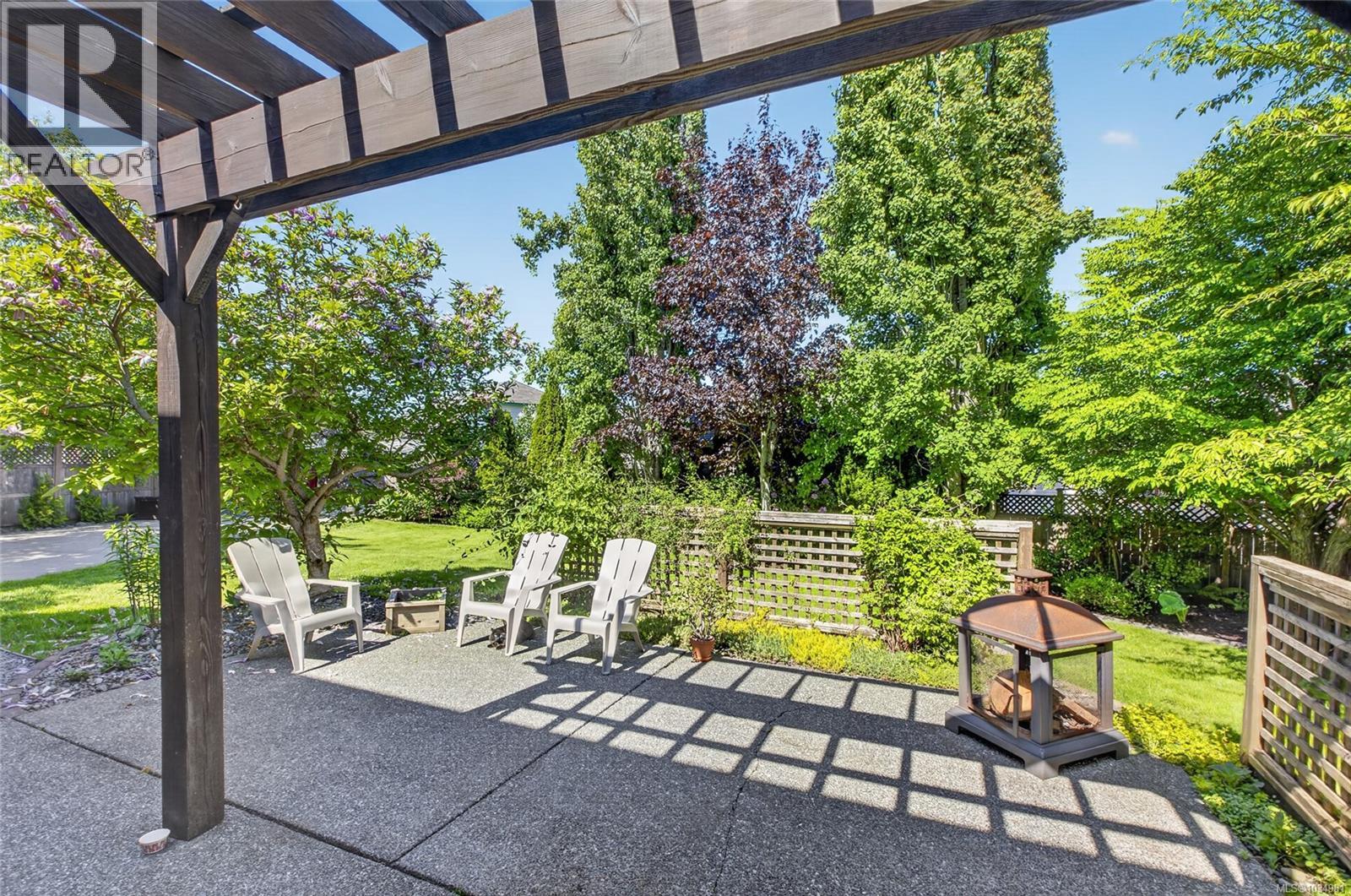 684 Hudson Rd - 40