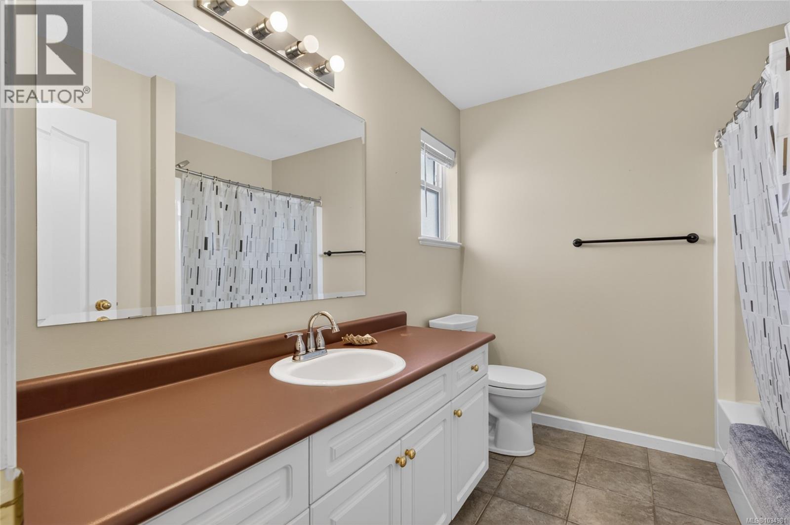 684 Hudson Rd - 35
