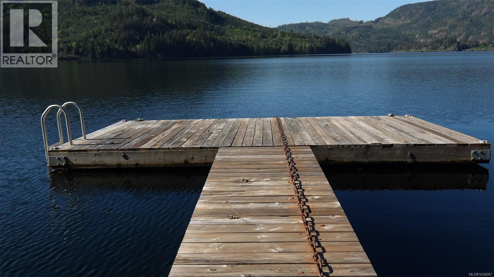 3784 Horne Lake Caves Rd - 6