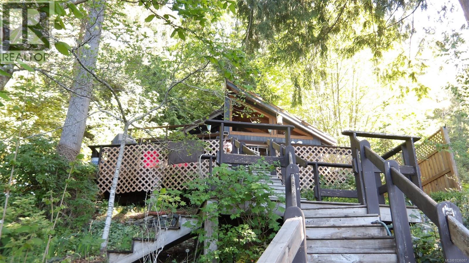3784 Horne Lake Caves Rd - 9