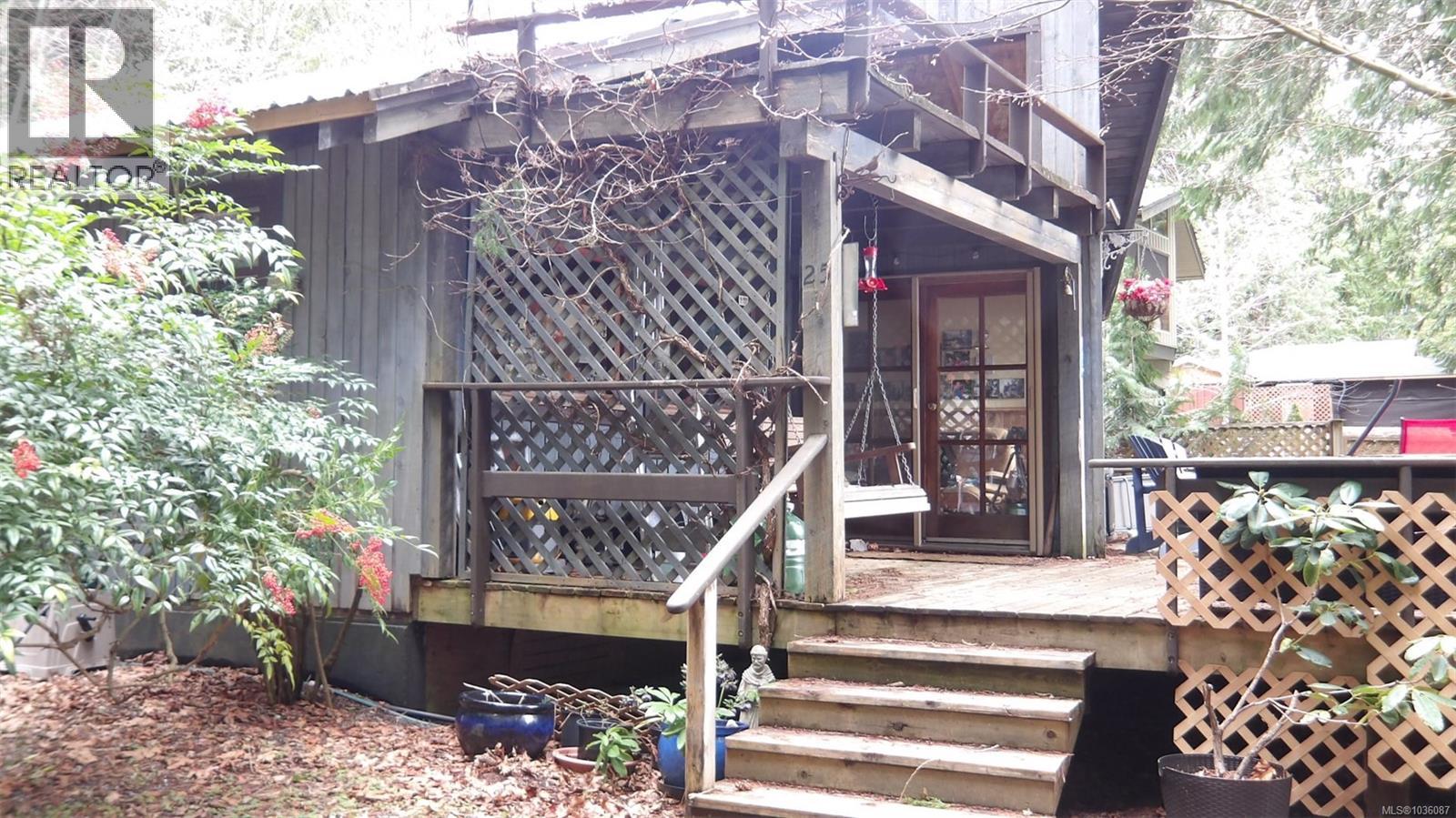 3784 Horne Lake Caves Rd - 10