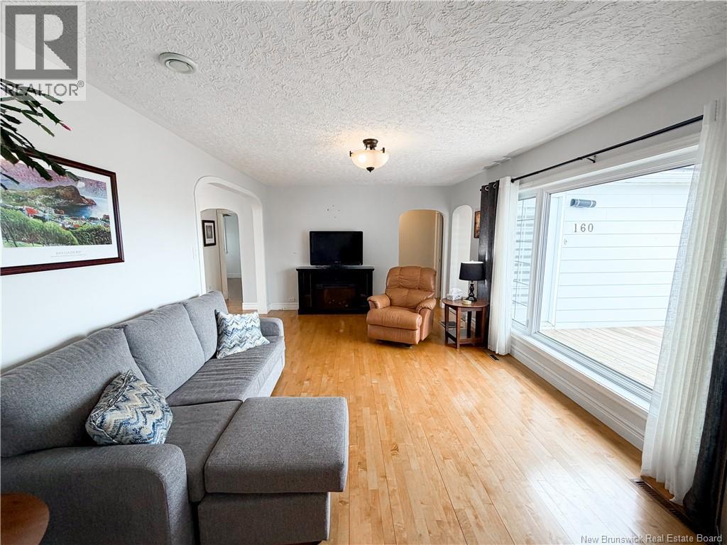 160 Potter Street - 8