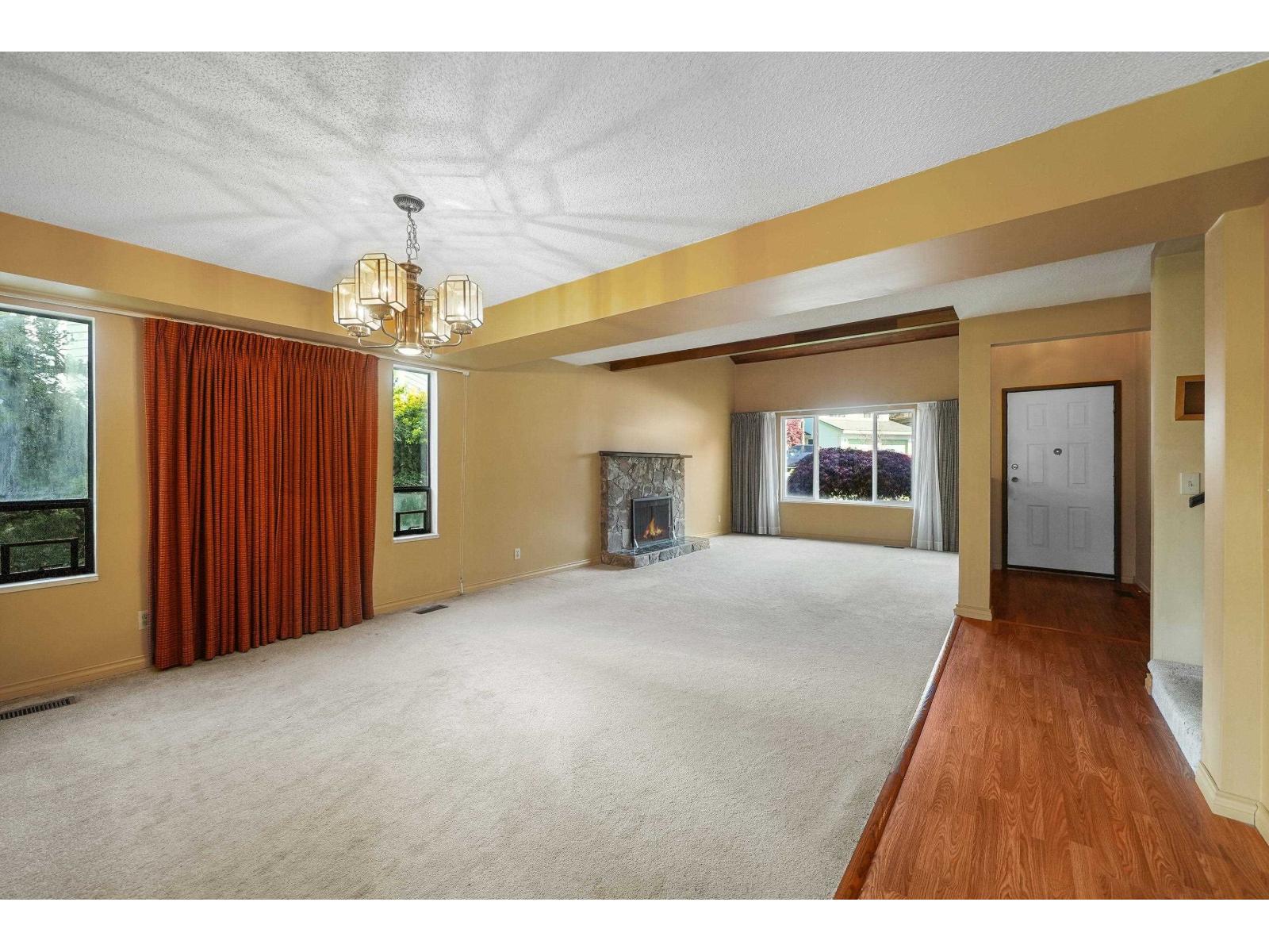 4 Bed, 3 Bath House for Sale in Langley – 19661 50A AVENUE, Langley - Image 8