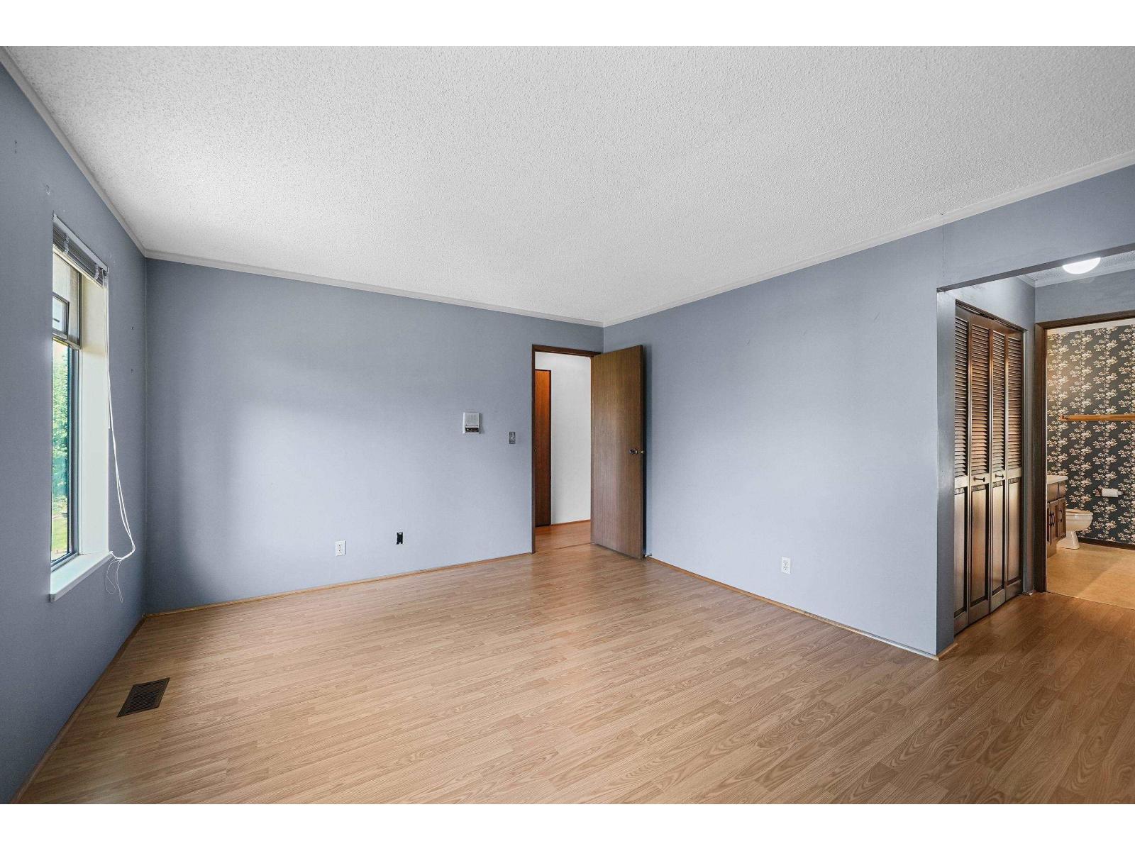 4 Bed, 3 Bath House for Sale in Langley – 19661 50A AVENUE, Langley - Image 23