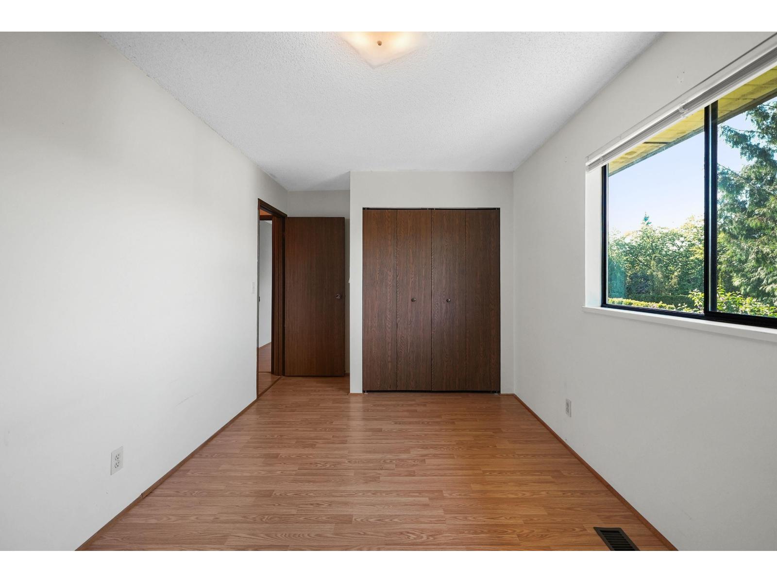 4 Bed, 3 Bath House for Sale in Langley – 19661 50A AVENUE, Langley - Image 21