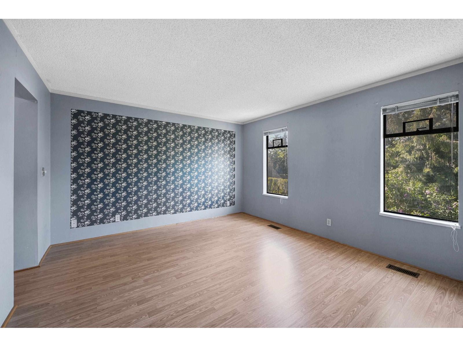 4 Bed, 3 Bath House for Sale in Langley – 19661 50A AVENUE, Langley - Image 22