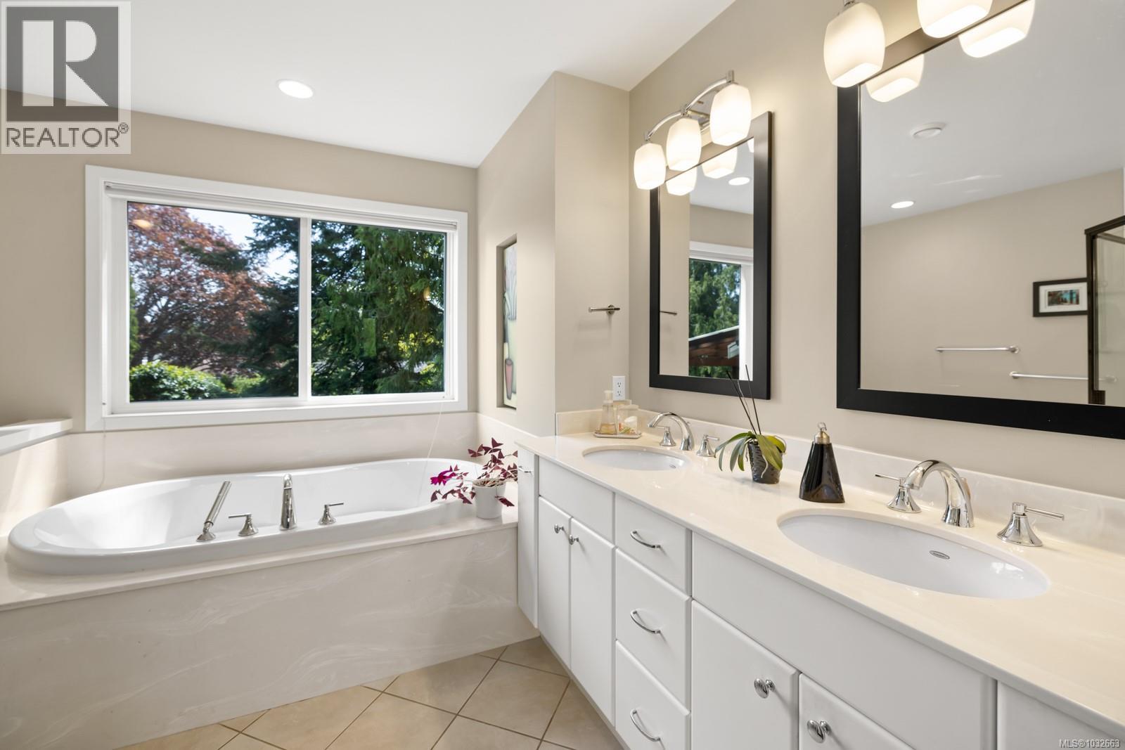  1897 San Pedro Avenue, Saanich