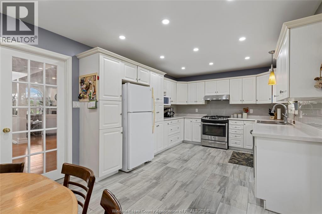 2653 PRESTON, Windsor, Ontario, N9E4N8 — Photo 12