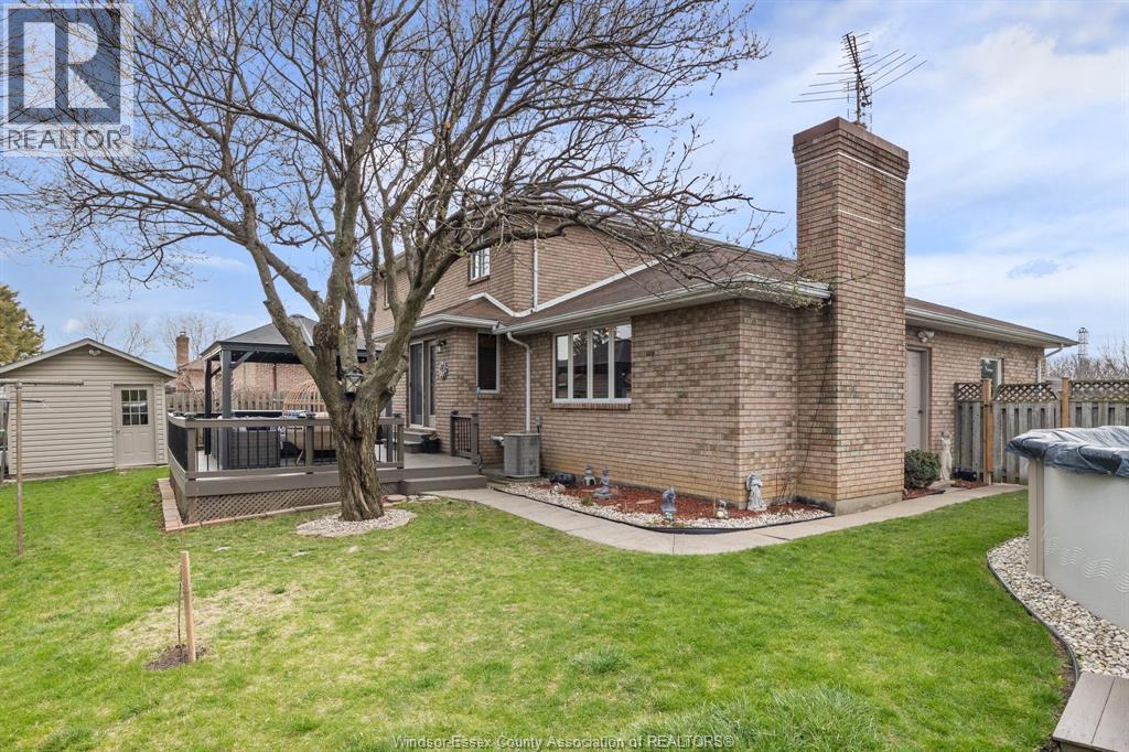 12314 FUNARO CRESCENT, Tecumseh, Ontario, N9K1B2 — Photo 9