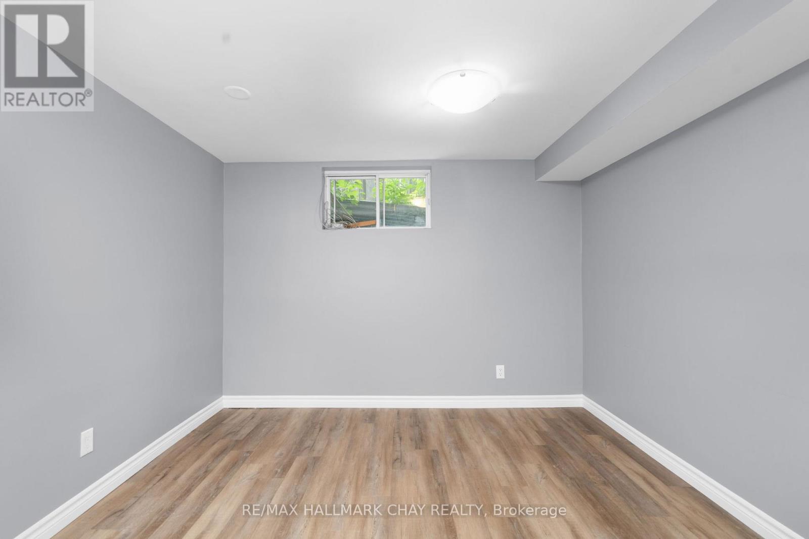 61 CORBETT DRIVE - 35