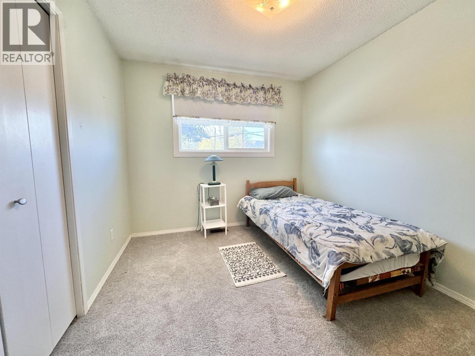 1154 LATIN AVENUE - 12