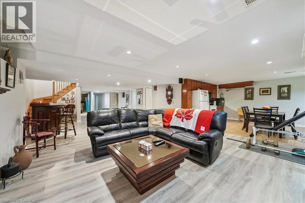 52 MISTYCREEK Crescent - 26