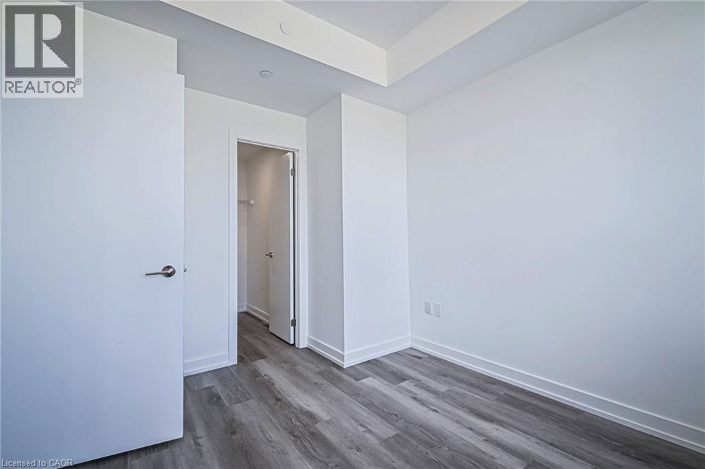 15 WELLINGTON SOUTH Street S Unit# 404, Kitchener, Ontario, N2G0E4 — Photo 14