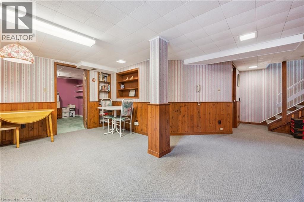 155 HUNGERFORD Road - 32