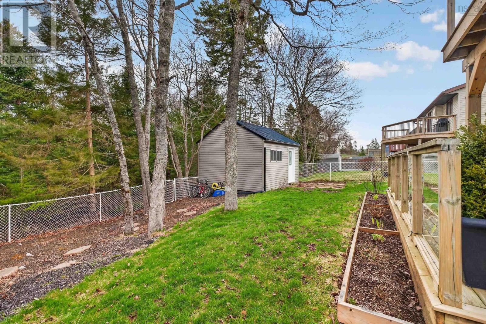 Property 37 of 42 of 11 Feldspar Crescent