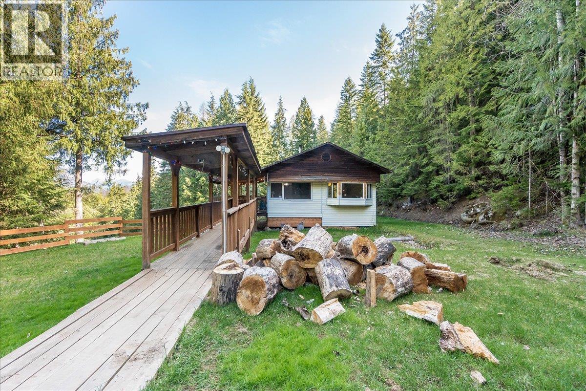 8749 6 Highway - 29