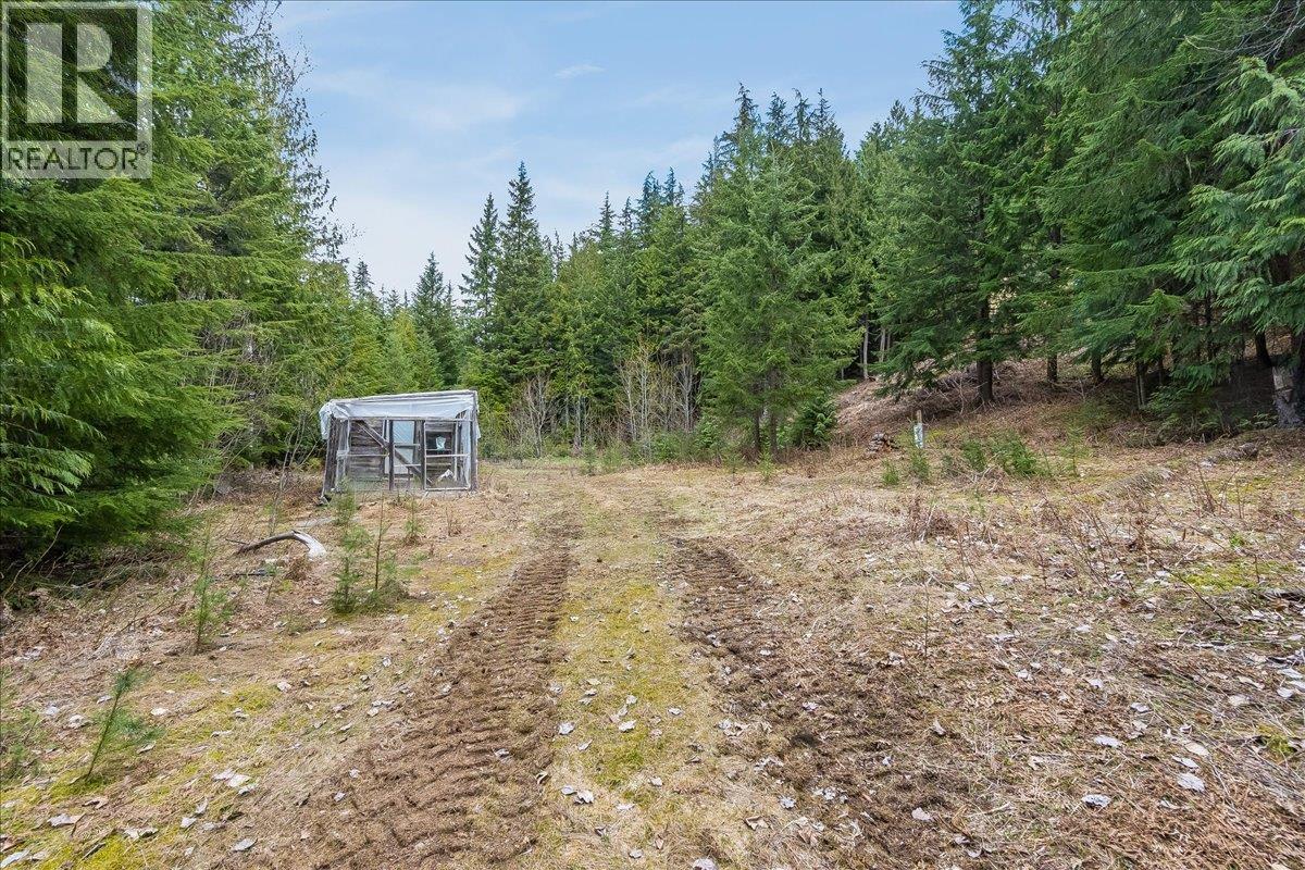 8749 6 Highway - 39
