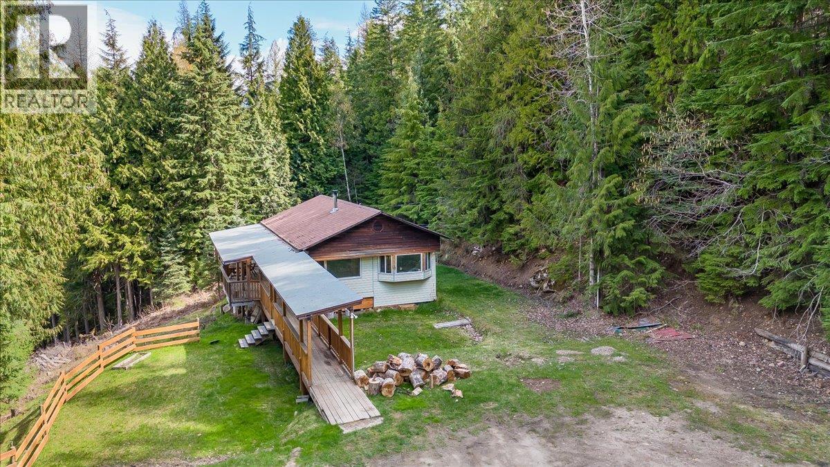 8749 6 Highway - 44