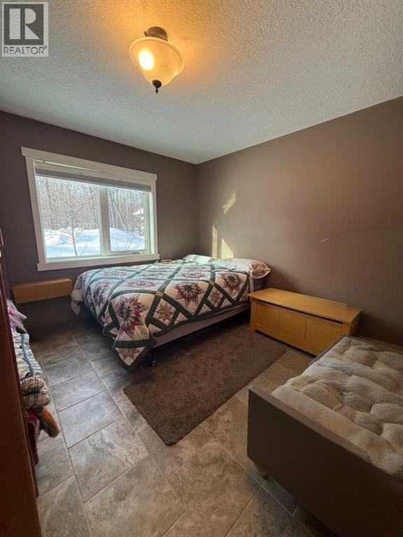 Main Floor Bedroom 2