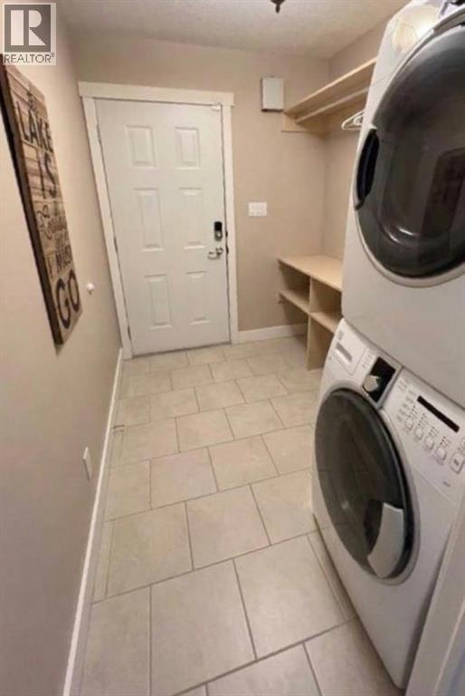 Side Entrance  with laundry