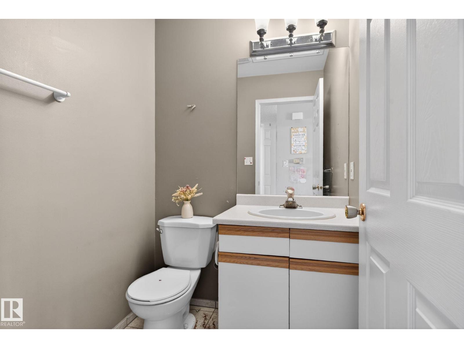 #64 3311 58 ST NW - 20