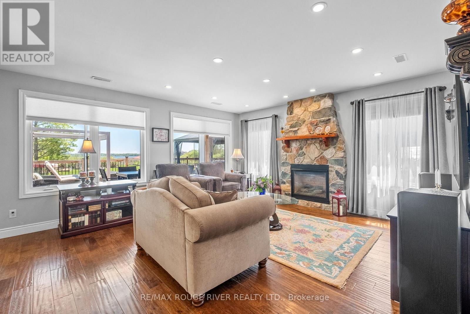57 HARBOUR STREET - 11