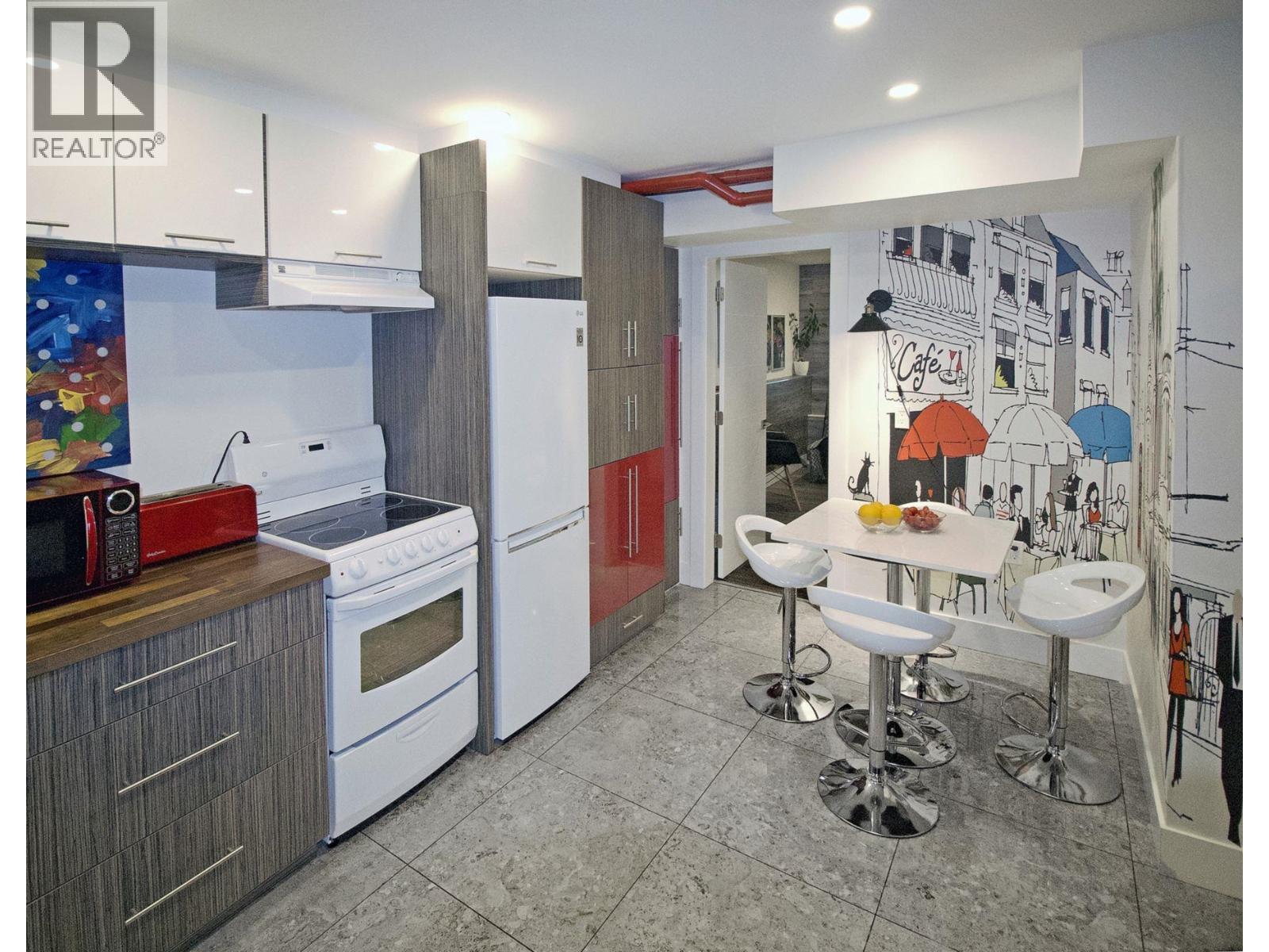 609 LIDSTER PLACE, New Westminster