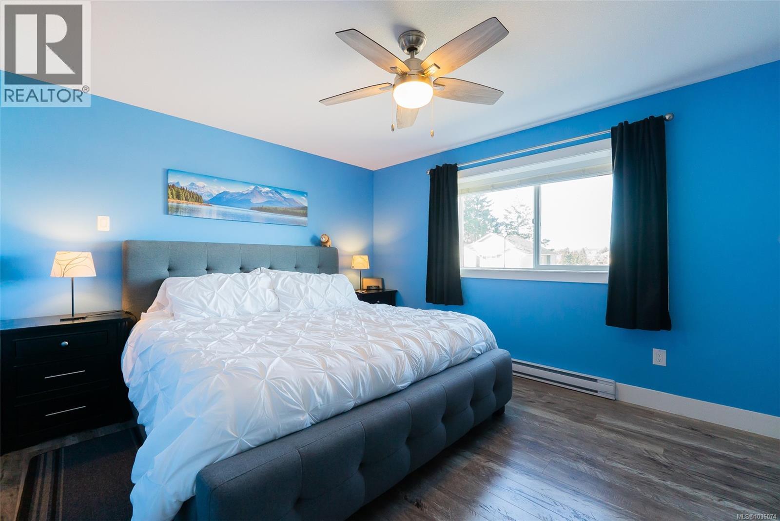 2174 Village Dr - 12